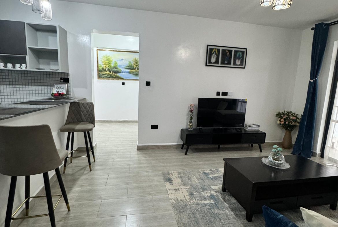 4BR House in Westgate Shopping Mall for Rent