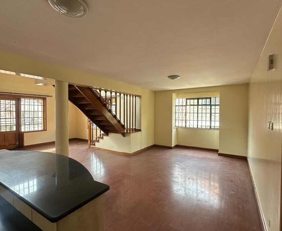 4BR Townhouse in Sarang'Ombe for Sale