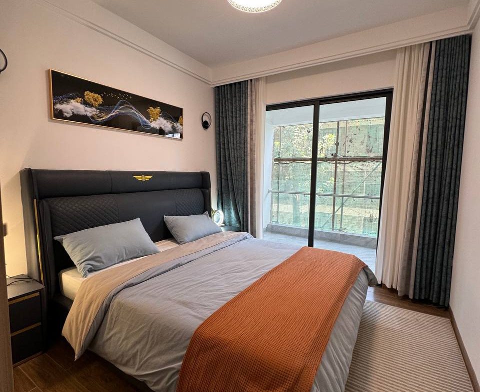 4BR Apartment in Eastleigh South for Sale