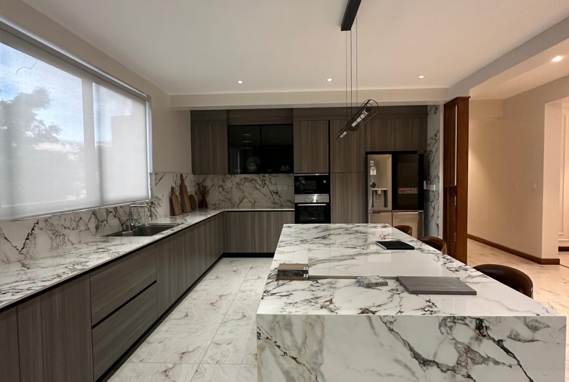 4BR Apartment in Safari Park View Estate for Sale