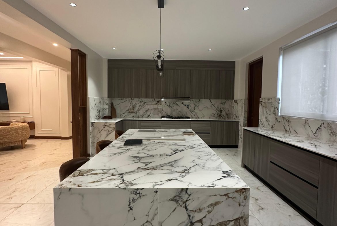 Bedsitter Bedsitter in Green Estate for Rent