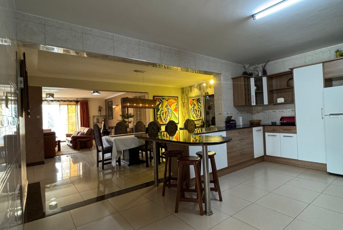 4BR Townhouse in Cedar Court Garden Estate for Sale