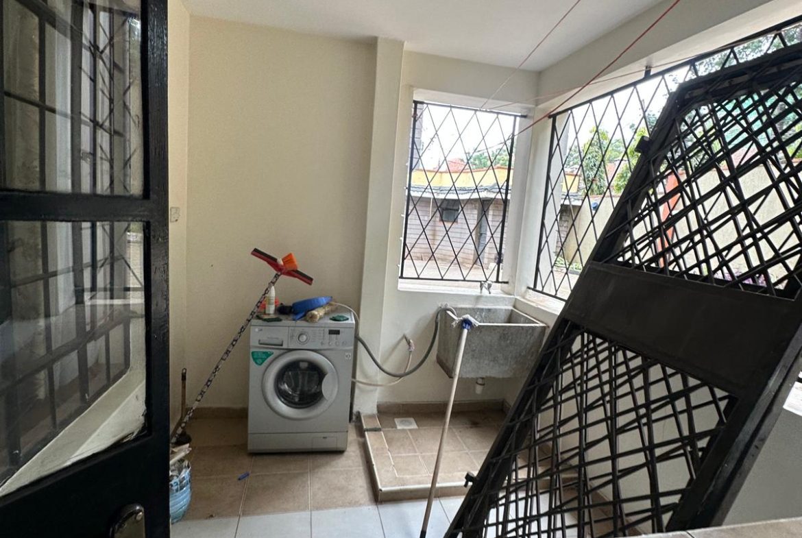 6BR Villa in Gatina for Rent