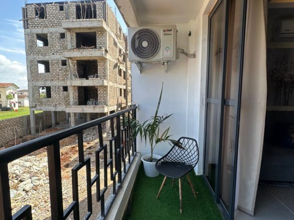 5BR House in Hamza for Sale