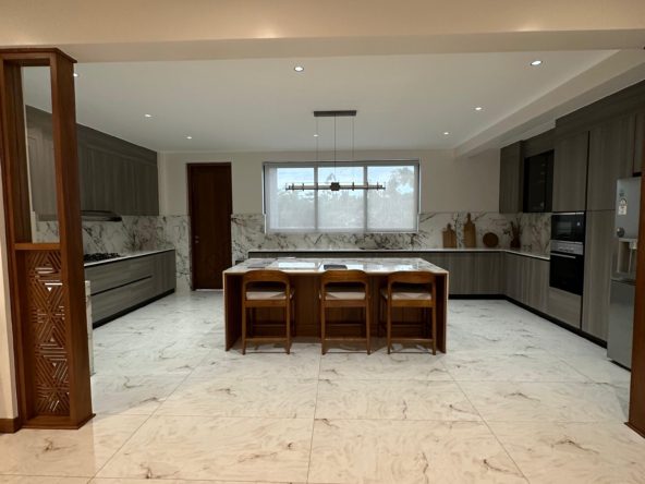 3BR Maisonette in Harambee for Sale