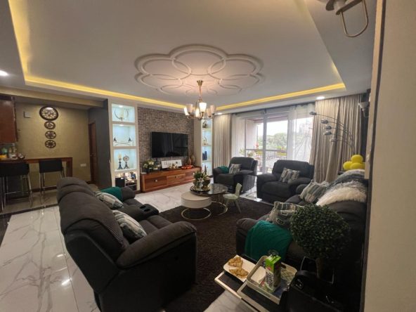 3BR Townhouse in Braeburn Garden Estate for Rent