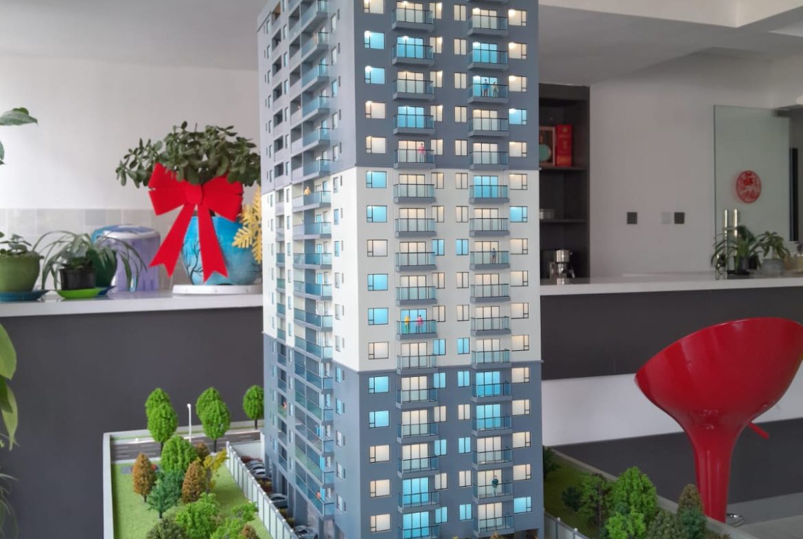 4BR Townhouse in City Park for Sale