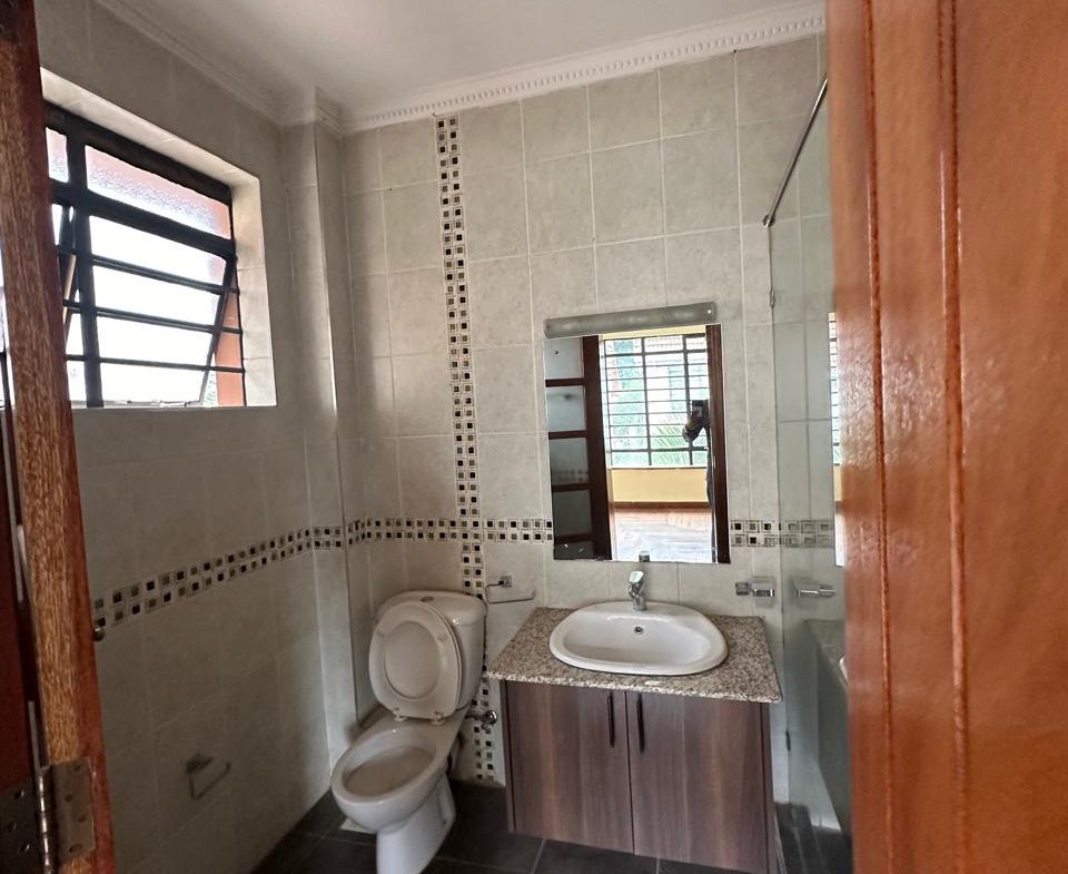 2BR House in Taita Taveta for Sale