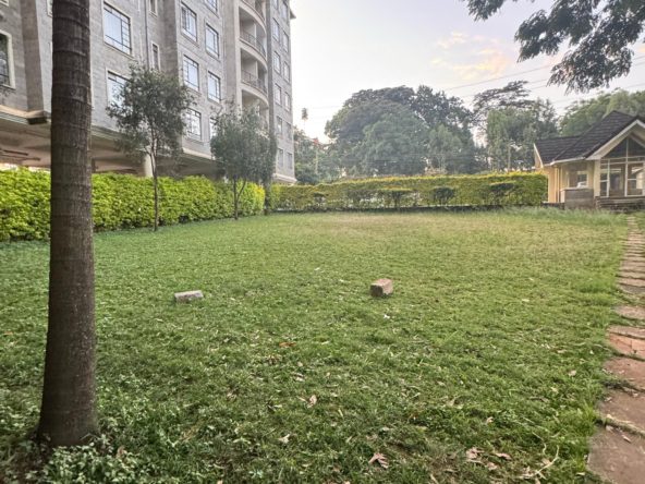 Bedsitter Bedsitter in Kariobangi North for Sale