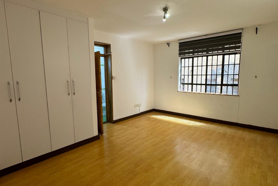 2BR Townhouse in Safari Park View Estate for Sale