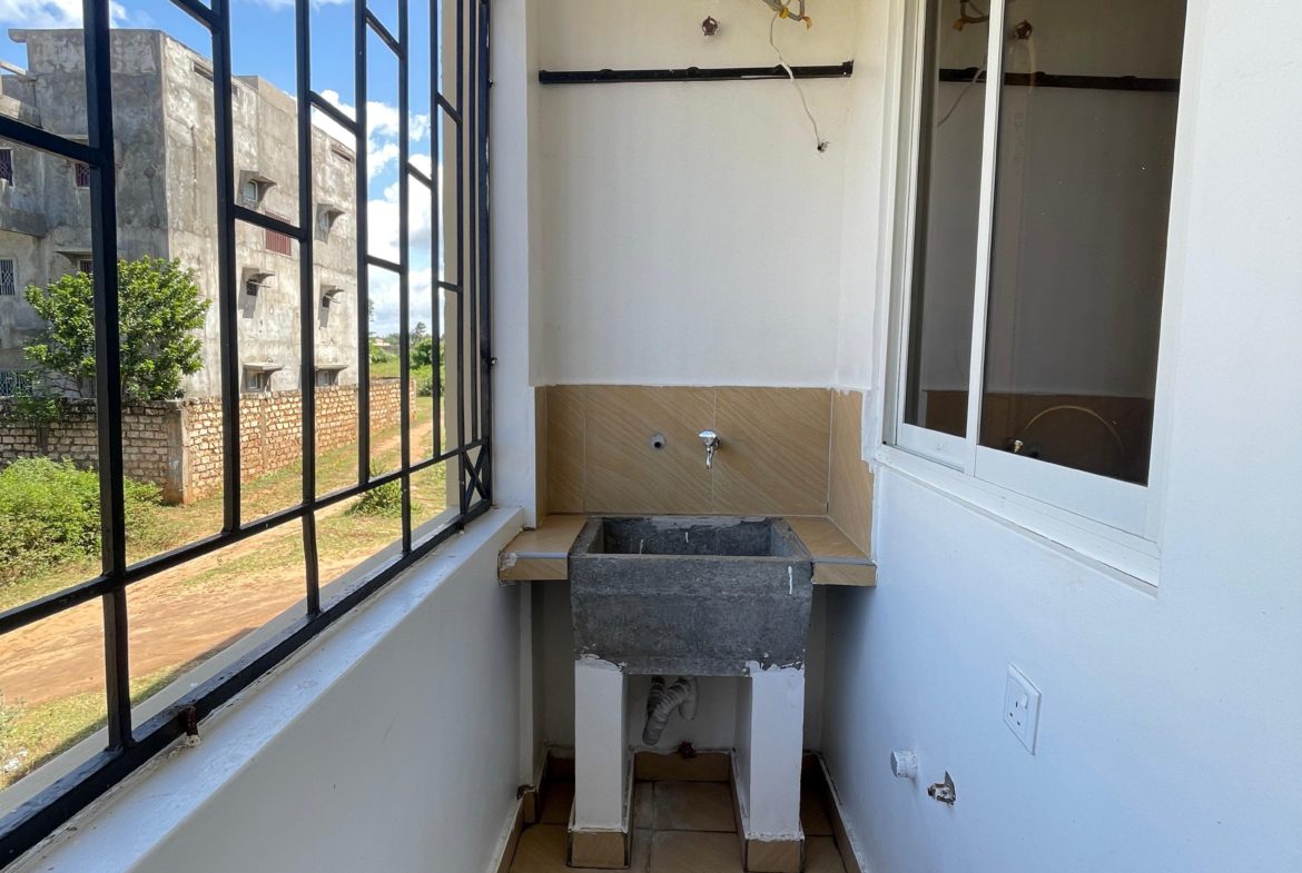 1BR Studio in Kariobangi North for Sale