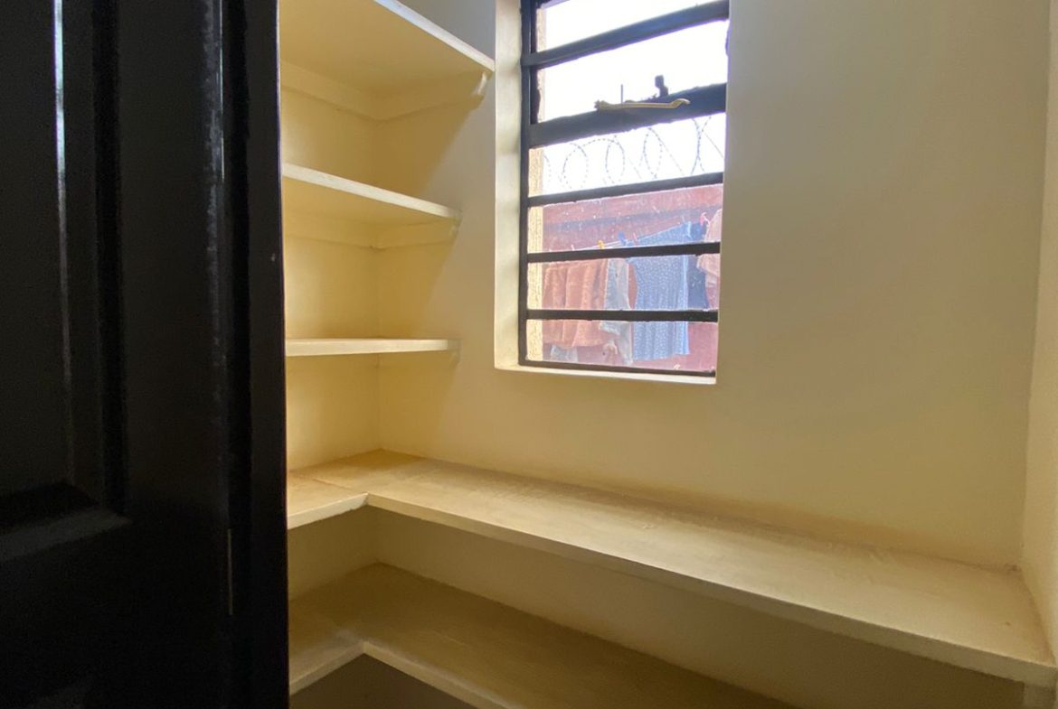 1BR Studio in Kariobangi South for Sale