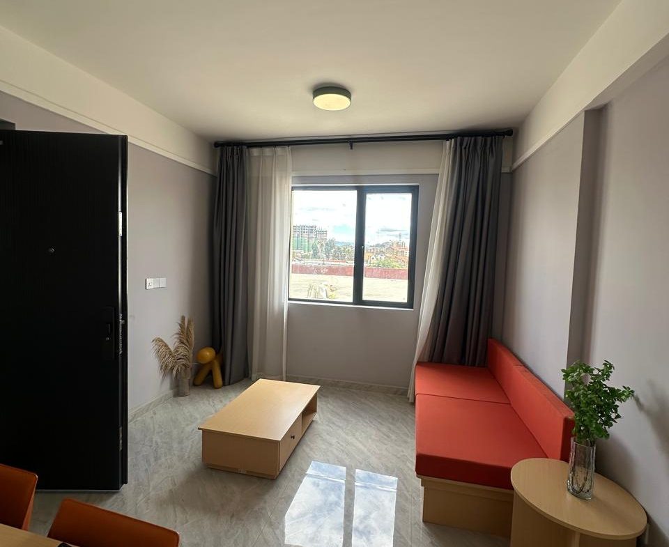 4BR House in Kiamaiko for Rent