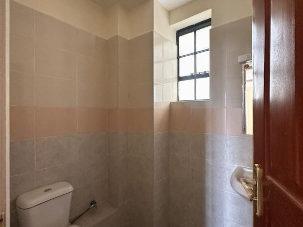 4BR Bungalow in Kileleshwa for Rent