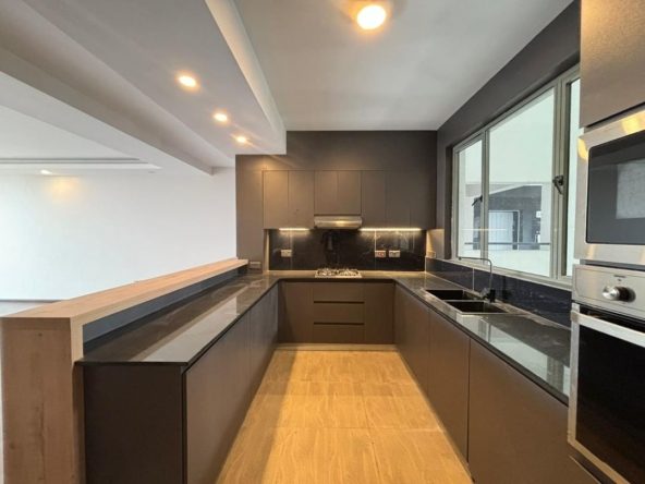 4BR Maisonette in Kitisuru for Rent