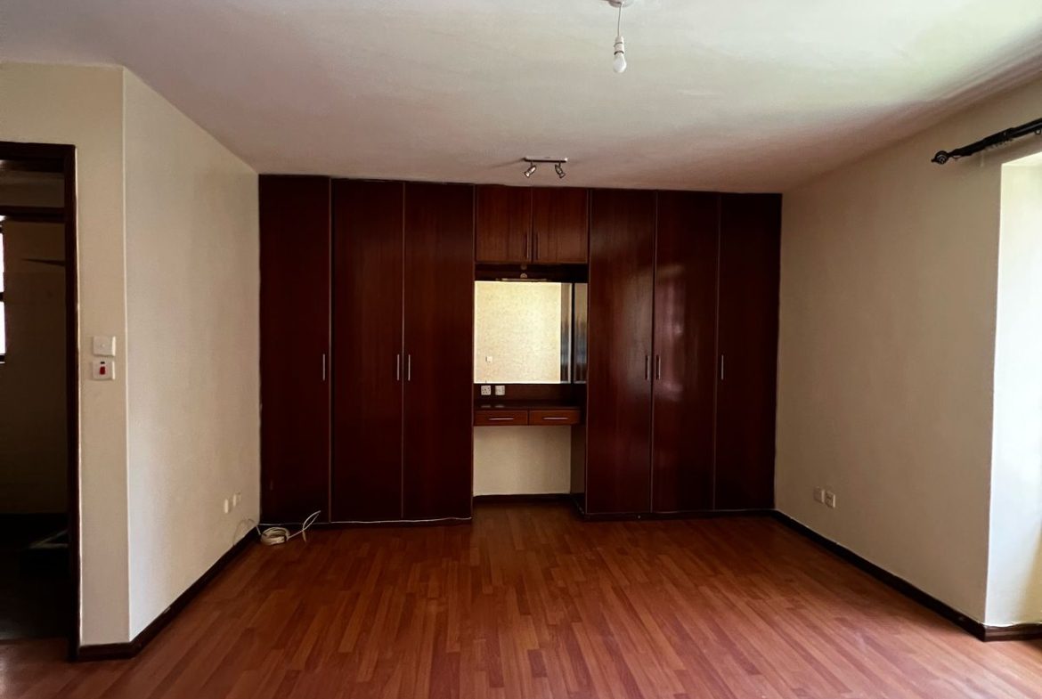 1BR Studio in Kingara Road for Sale