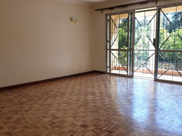 5BR Bungalow in Thome Estate for Sale