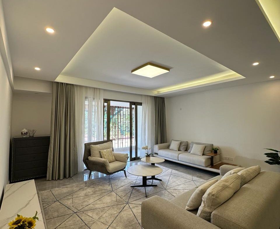 3BR Townhouse in Mountain View for Sale