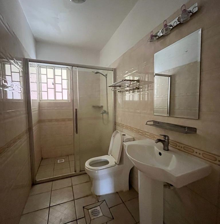 3BR Townhouse in Njiru for Sale