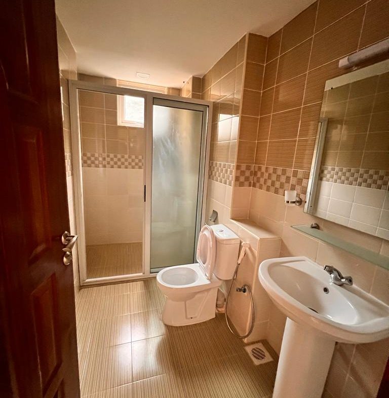 4BR Villa in Upper Savanna for Sale